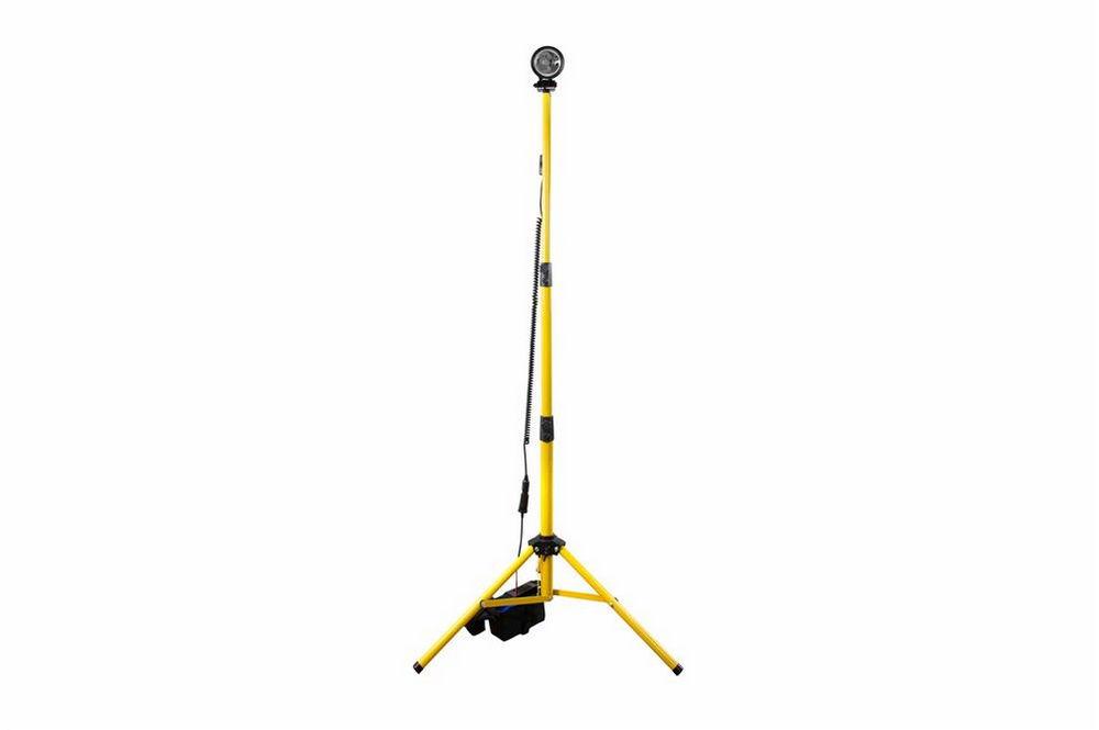 25W Portable Rechargeable LED Tripod Lighting System ÃƒÂ¢Ã¢â€šÂ¬Ã¢â‚¬Å“ 2,750 Lumens - Rechargeable Battery