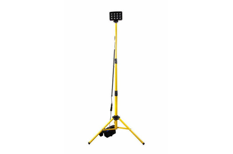 36 Watt Portable Rechargeable LED Tripod Lighting System ÃƒÂ¢Ã¢â€šÂ¬Ã¢â‚¬Å“ 2,000 Lumens - Rechargeable Battery