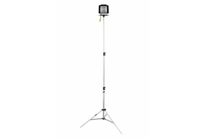 500 Watt Quartz Flood Light on Telescoping Tripod - Extends 3.5' to 10'