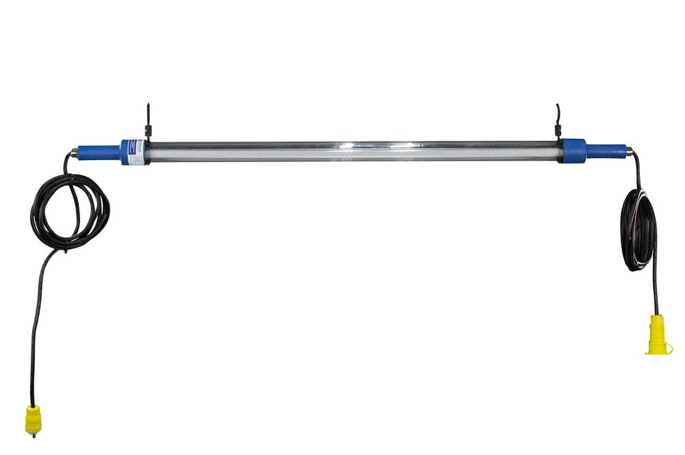 28W Linear 4' LED Light - 3500 lms - SS Hardware - IP66 - L5-15 Waterproof