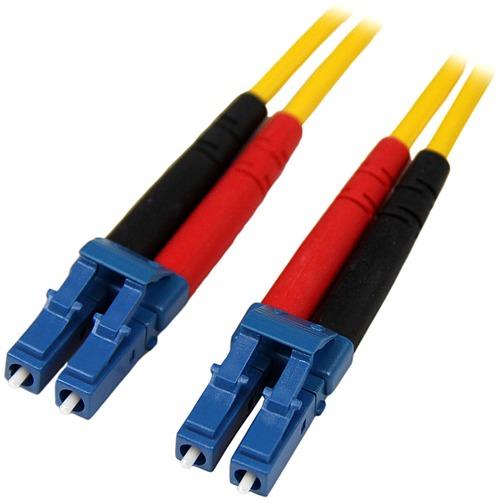 StarTech.com 10m Fiber Optic Cable - Single-Mode Duplex 9/125 - LSZH - LC/LC - OS1 - LC to LC Fiber Patch Cable - Connect fiber network devices for high-speed transfers with LSZH rated cable - 10m LC Fiber Optic Cable - 10 m LC to LC Fiber Patch Cable -