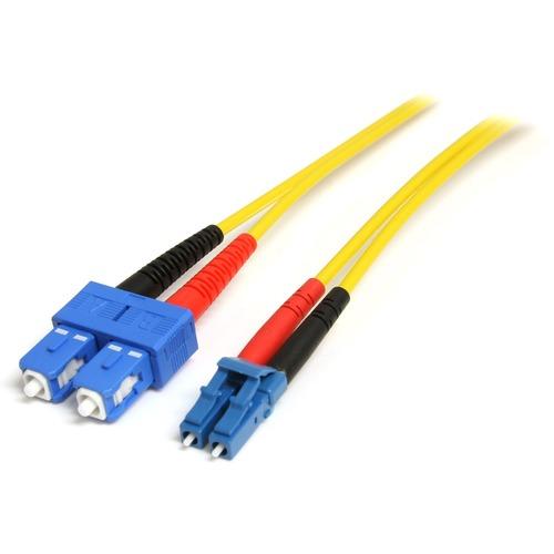 StarTech.com 1m Fiber Optic Cable - Single-Mode Duplex 9/125 - LSZH - LC/SC - OS1 - LC to SC Fiber Patch Cable - Connect fiber network devices for high-speed transfers with LSZH rated cable - 1m LC/SC Fiber Optic Cable - 1 m LC to SC Fiber Patch Cable -